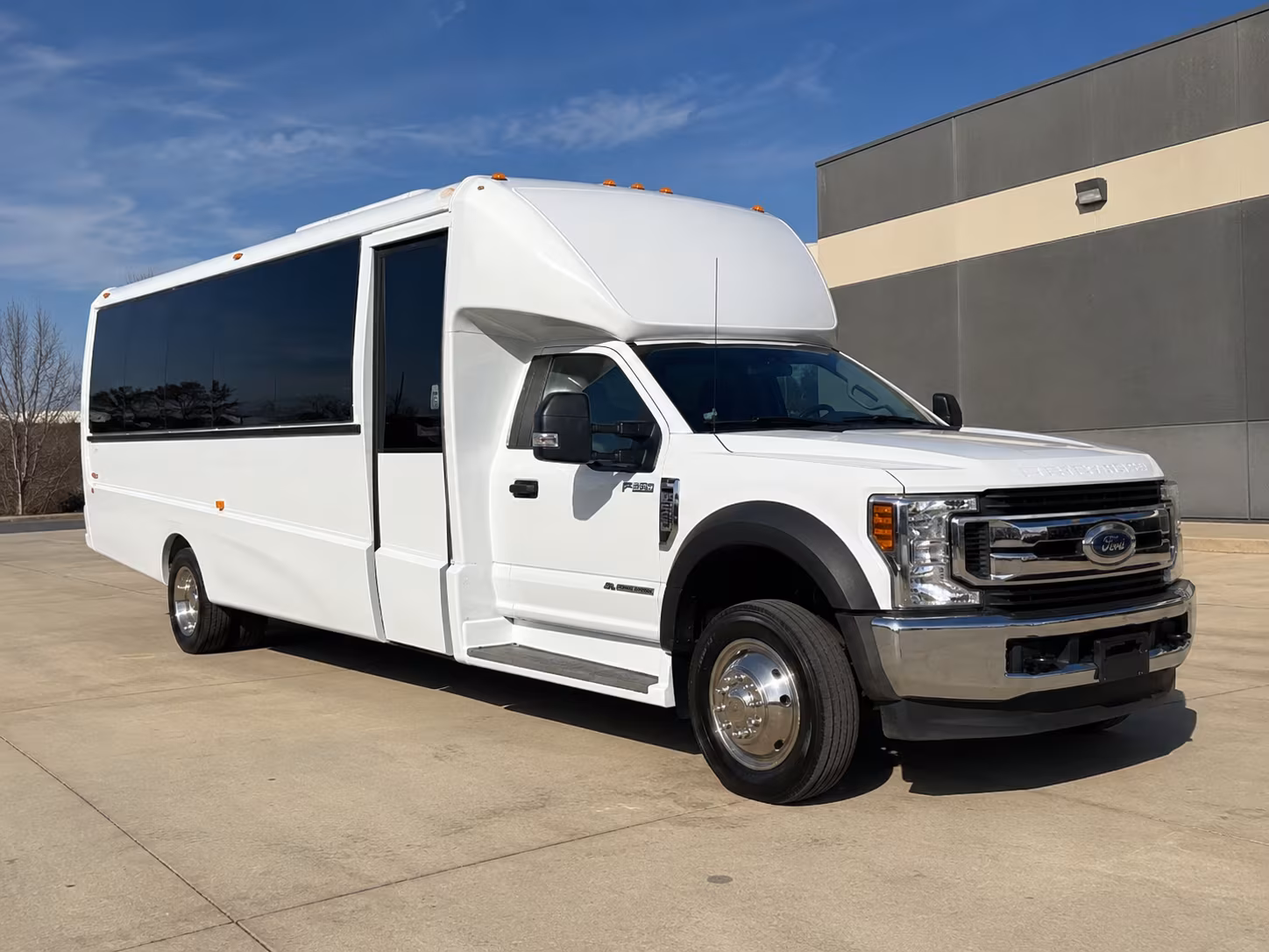 boca raton stress free employee shuttle bus rentals in boca raton