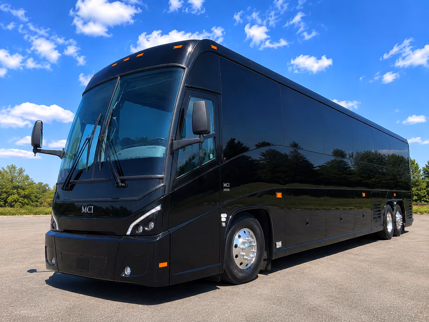 for easy airport transfers from jupiter to pbi fll and mia