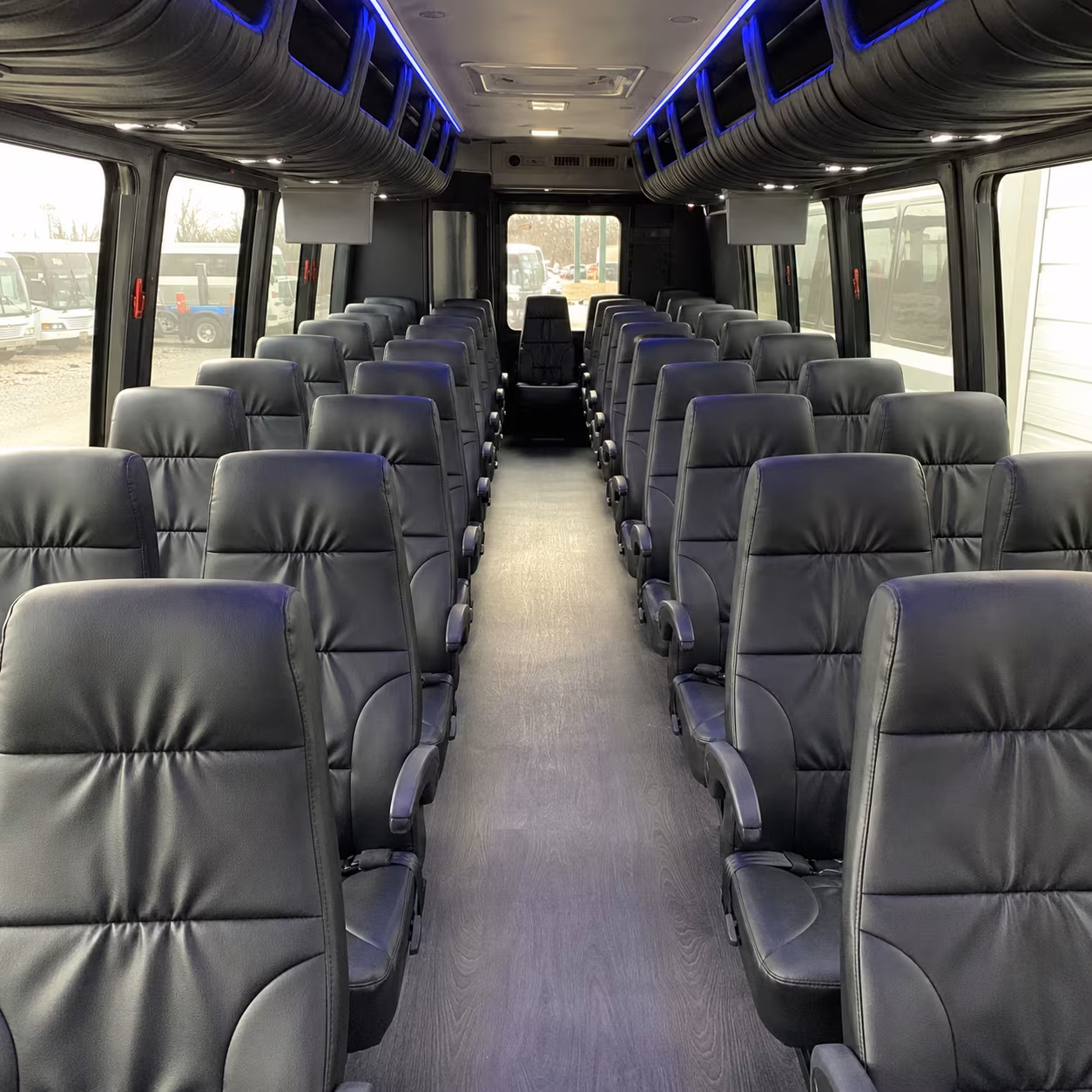 hollywood ride to the game in comfort with a hollywood charter bus