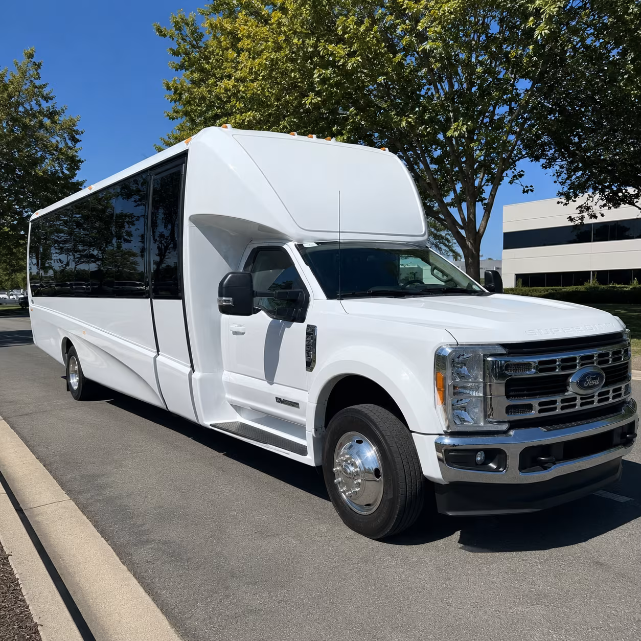 how the type of bus you choose changes the price in jupiter florida