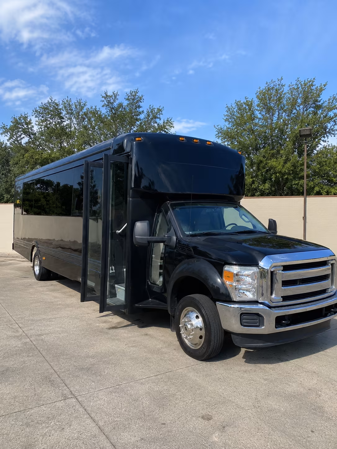 jupiter 20 passenger party bus